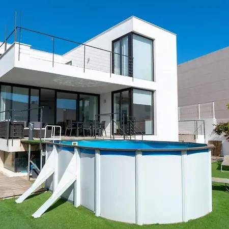 Apartment Moderna Con Piscina En *