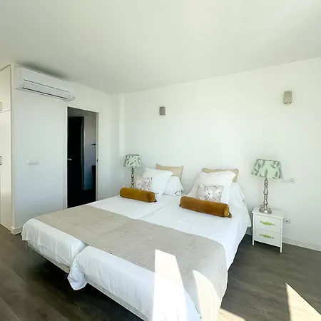 Moderna Con Piscina En Palma de Mallorca