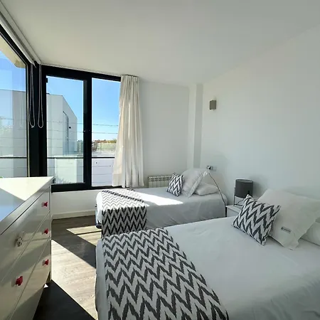 Moderna Con Piscina En Palma de Mallorca